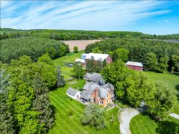 Sleepy Hollow Farm, Mono, Ontario - Country homes for sale and luxury real estate including horse farms and property in the Caledon and King City areas near Toronto